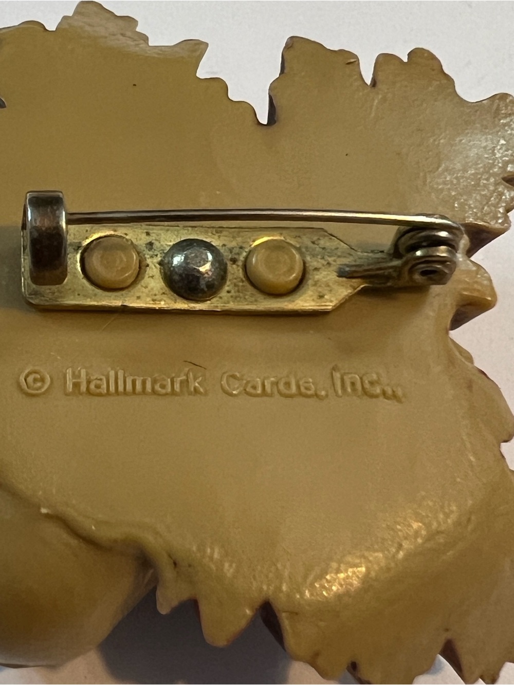 Hallmark Cards Inc. Vintage Acorn & Fall Leaves Brooch - Picture 6 of 9